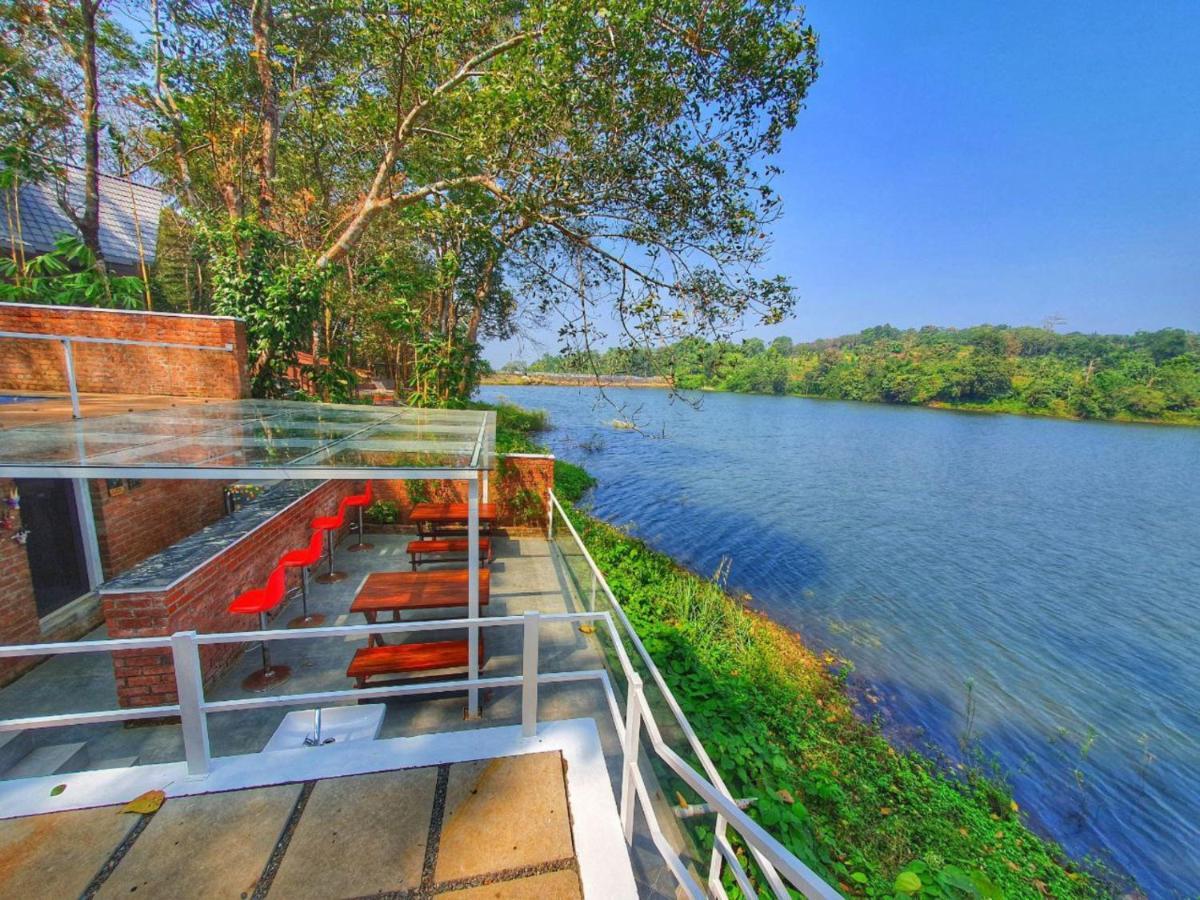 Riverine Springs Wadakkanchery Εξωτερικό φωτογραφία